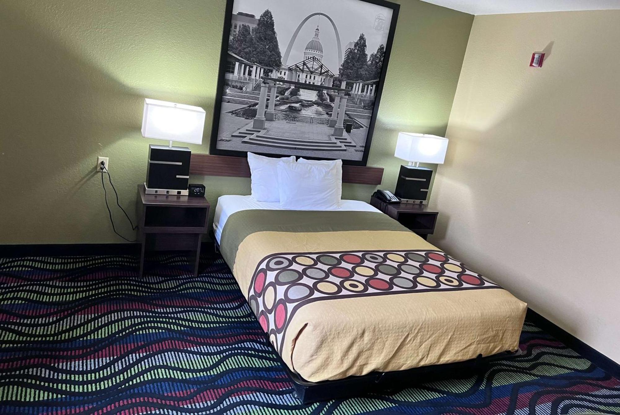 Super 8 By Wyndham Farmington Hotel Buitenkant foto