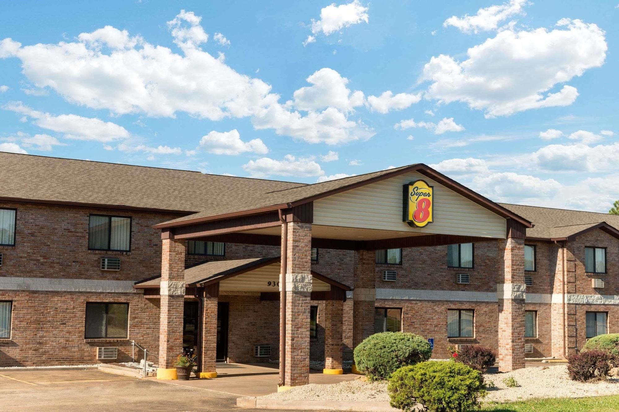 Super 8 By Wyndham Farmington Hotel Buitenkant foto
